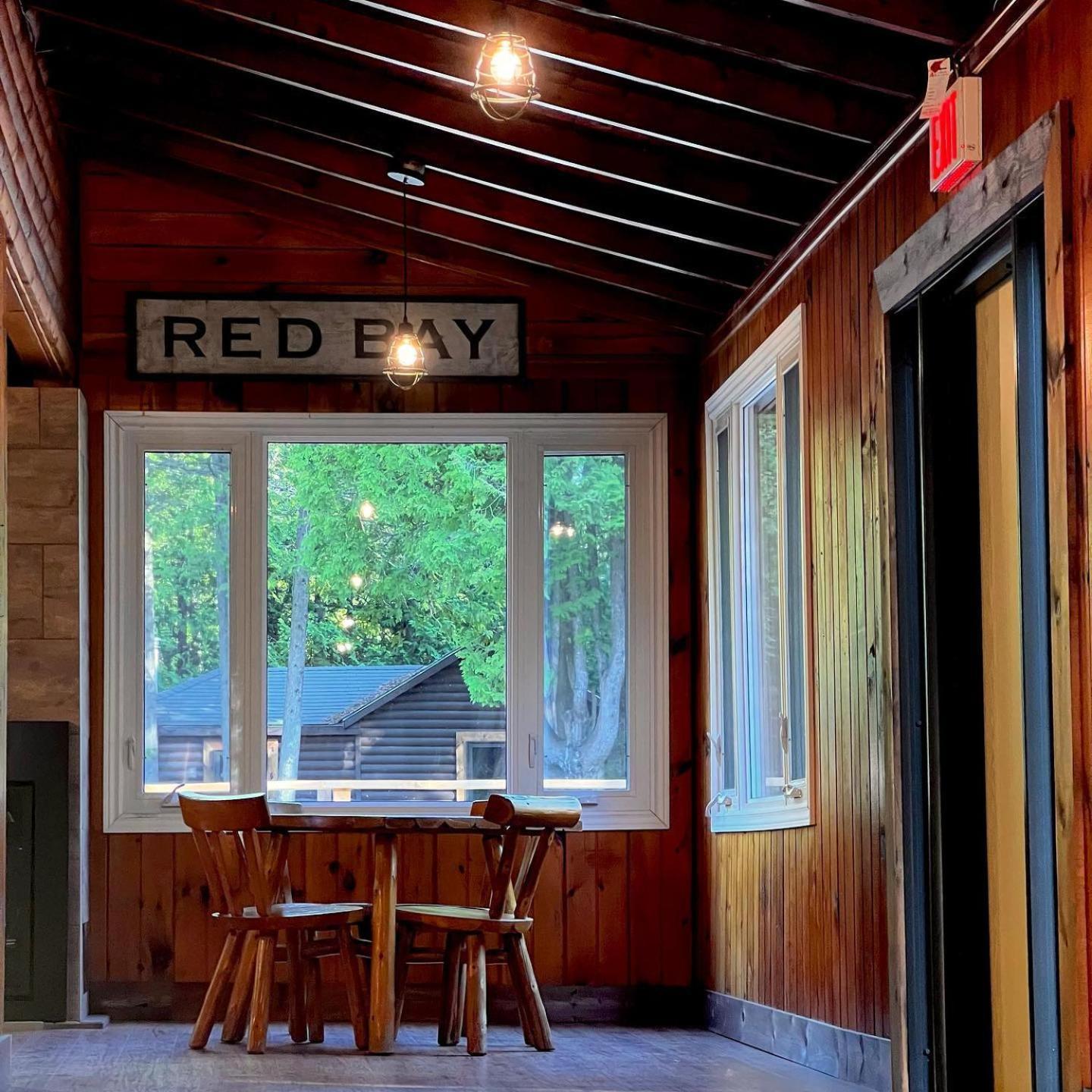 Red Bay Lodge ภายนอก รูปภาพ